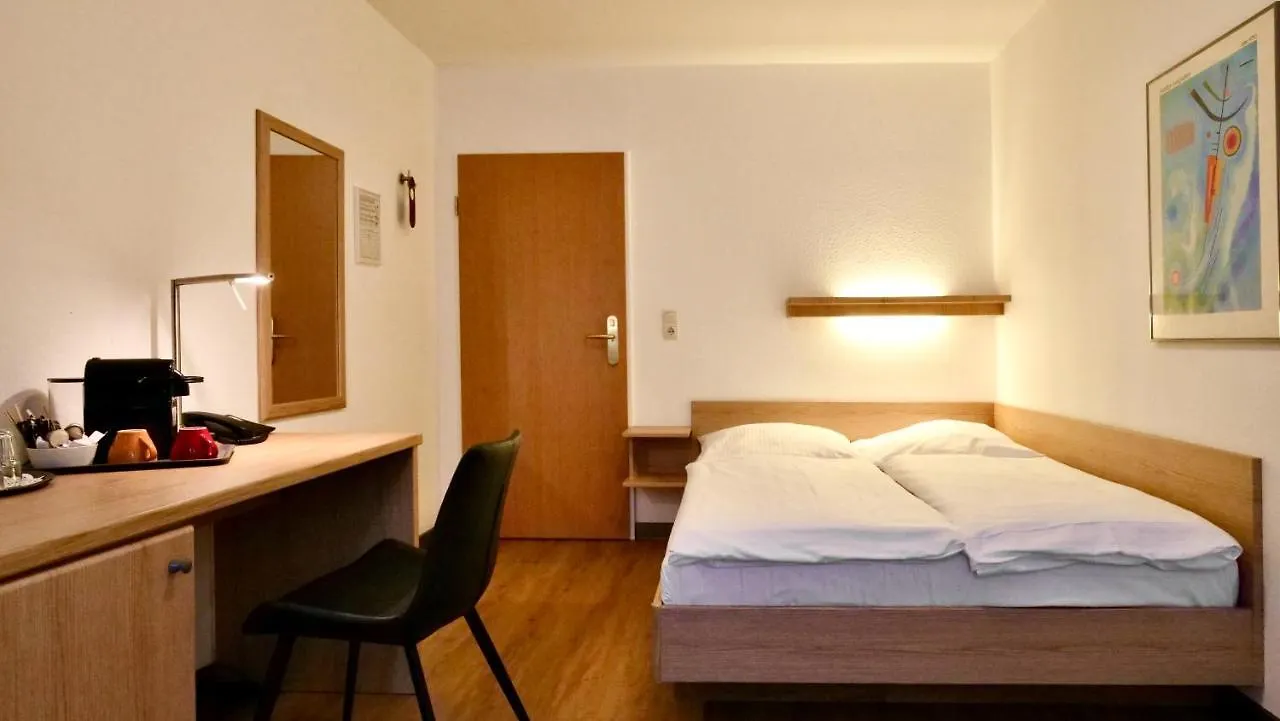 Hotel Pegasus Munich 3*,